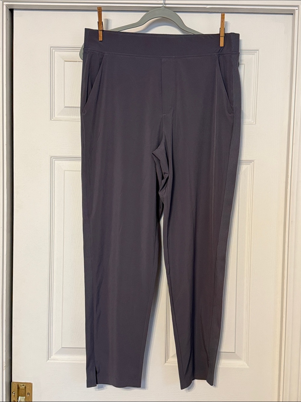 Athleta Brooklyn Mid Rise Ankle Pants in Plum